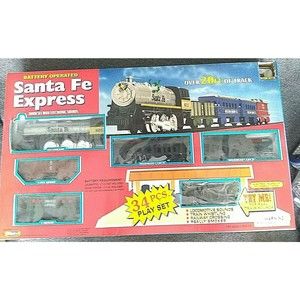 Polyfect Toys Battery Operated Santa Fe Express Train Set